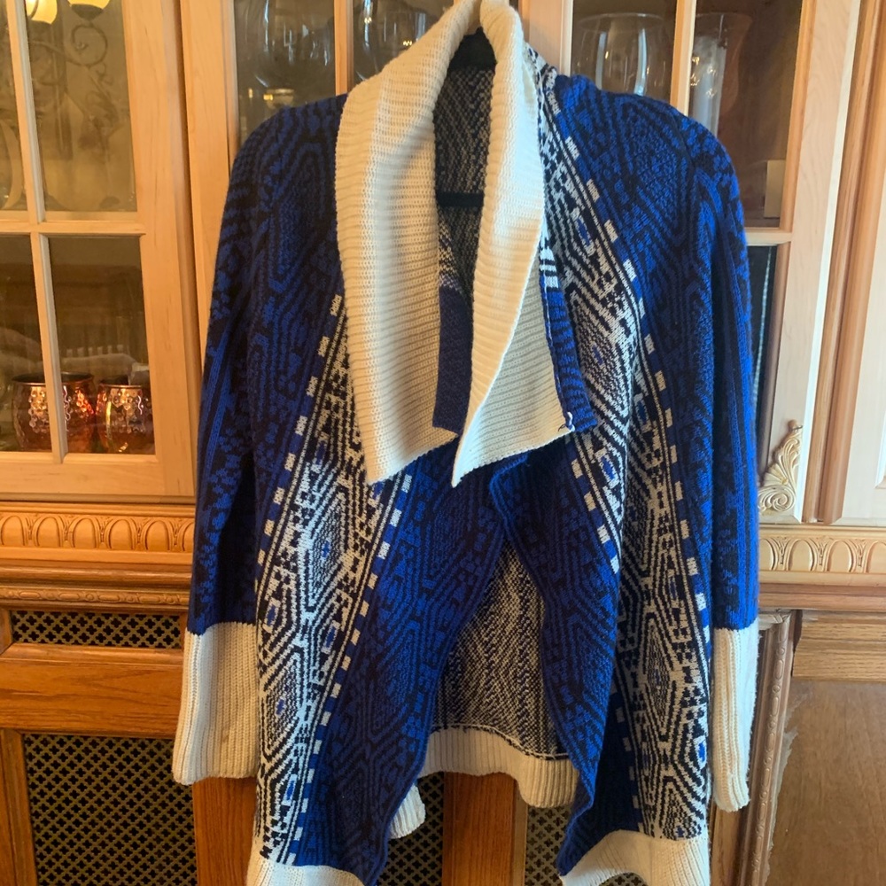 Thick cardigan